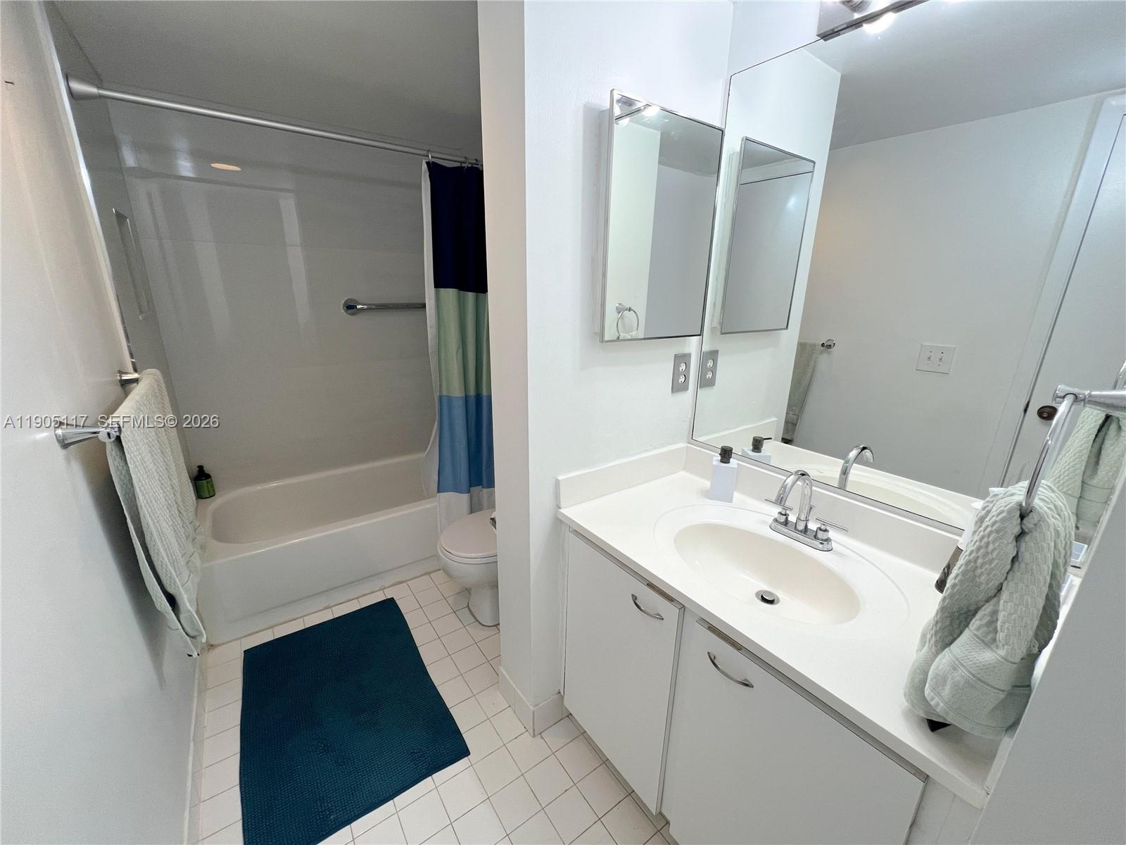 GABLES POINT II CONDO - Land