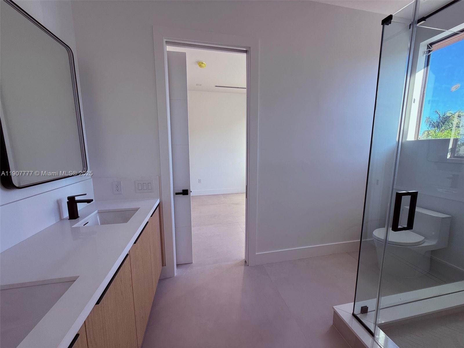 ALTOS DEL MAR NO 4 - Residential