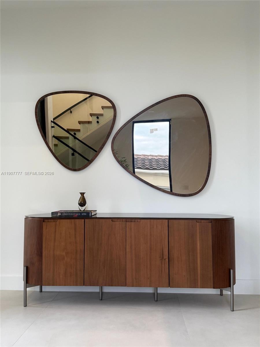 ALTOS DEL MAR NO 4 - Residential