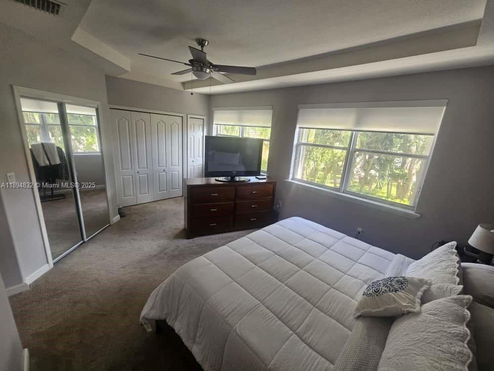 DORAL SOUTHEAST PATIO-HOM - Residential