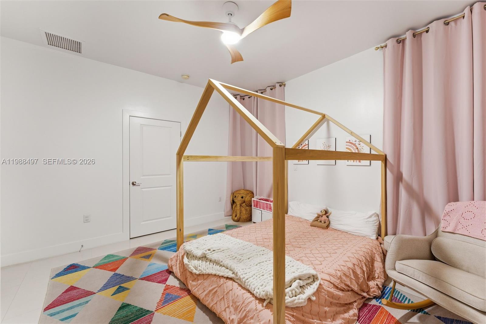 URBAN VILLAS AT THE GROVE - Residential