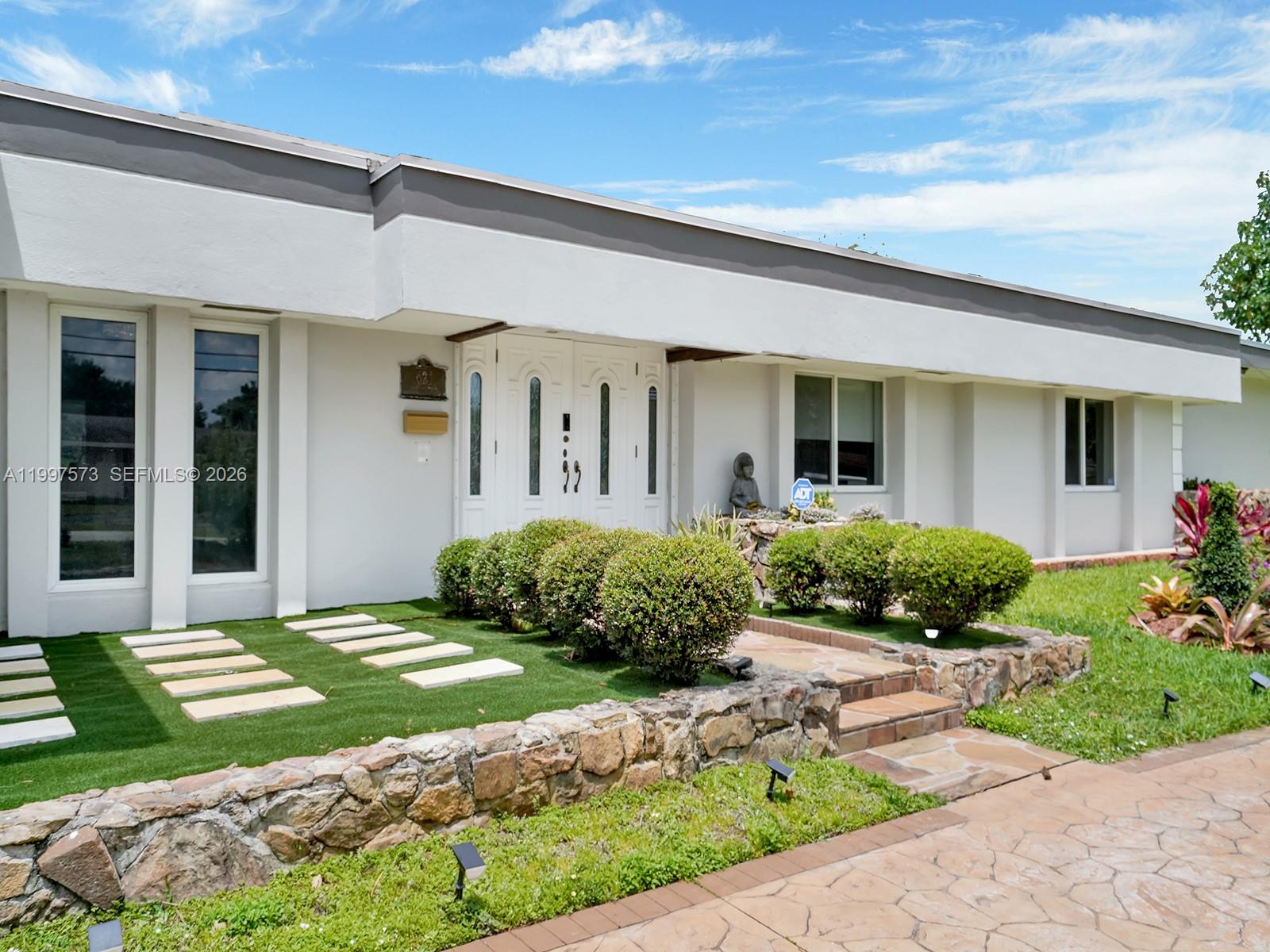 PLANTATION GOLF ESTATES - Residential