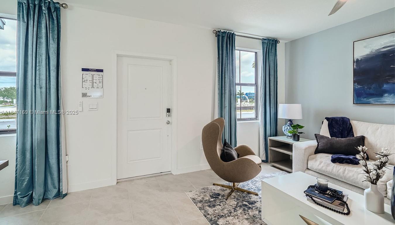 Palm Cay - Residential