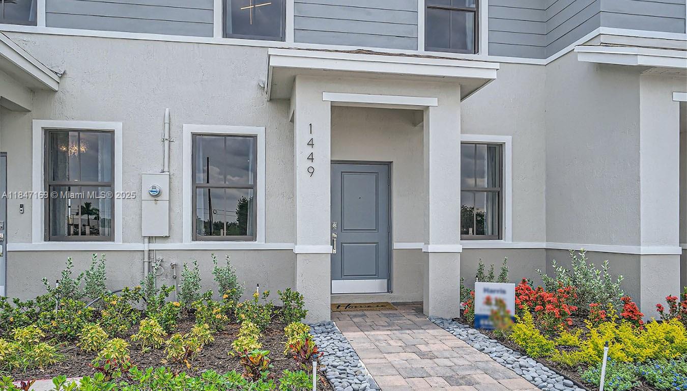 Palm Cay - Residential