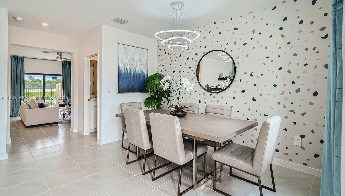 Palm Cay - Residential