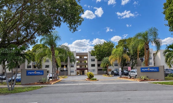 8002 SW 149TH AVE APT B109, MIAMI, FL 33193 - Image b88231a200e7e980f1cd3fdff23a817c/2933278878
