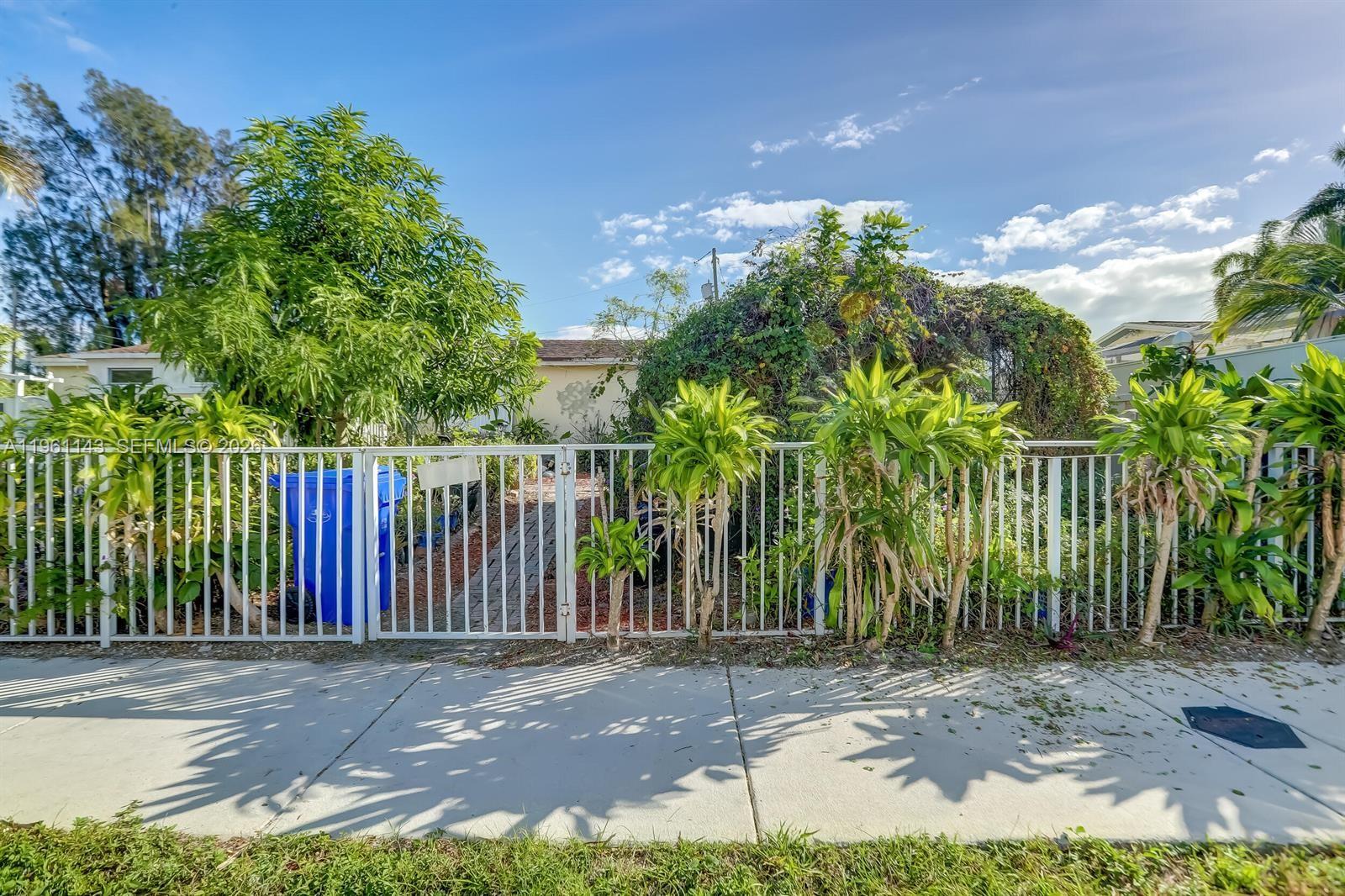 BROADVIEW PARK SEC 4 - Residential