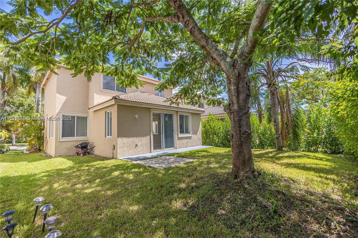 1028 Golden Cane Dr 1028