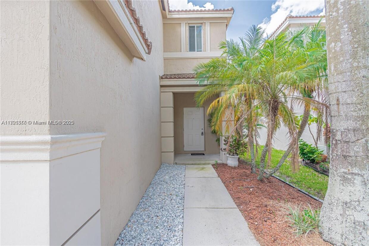 1028 Golden Cane Dr 1028