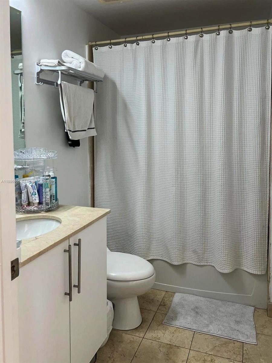 AVENTURA MARINA CONDO NUM - Residential Lease
