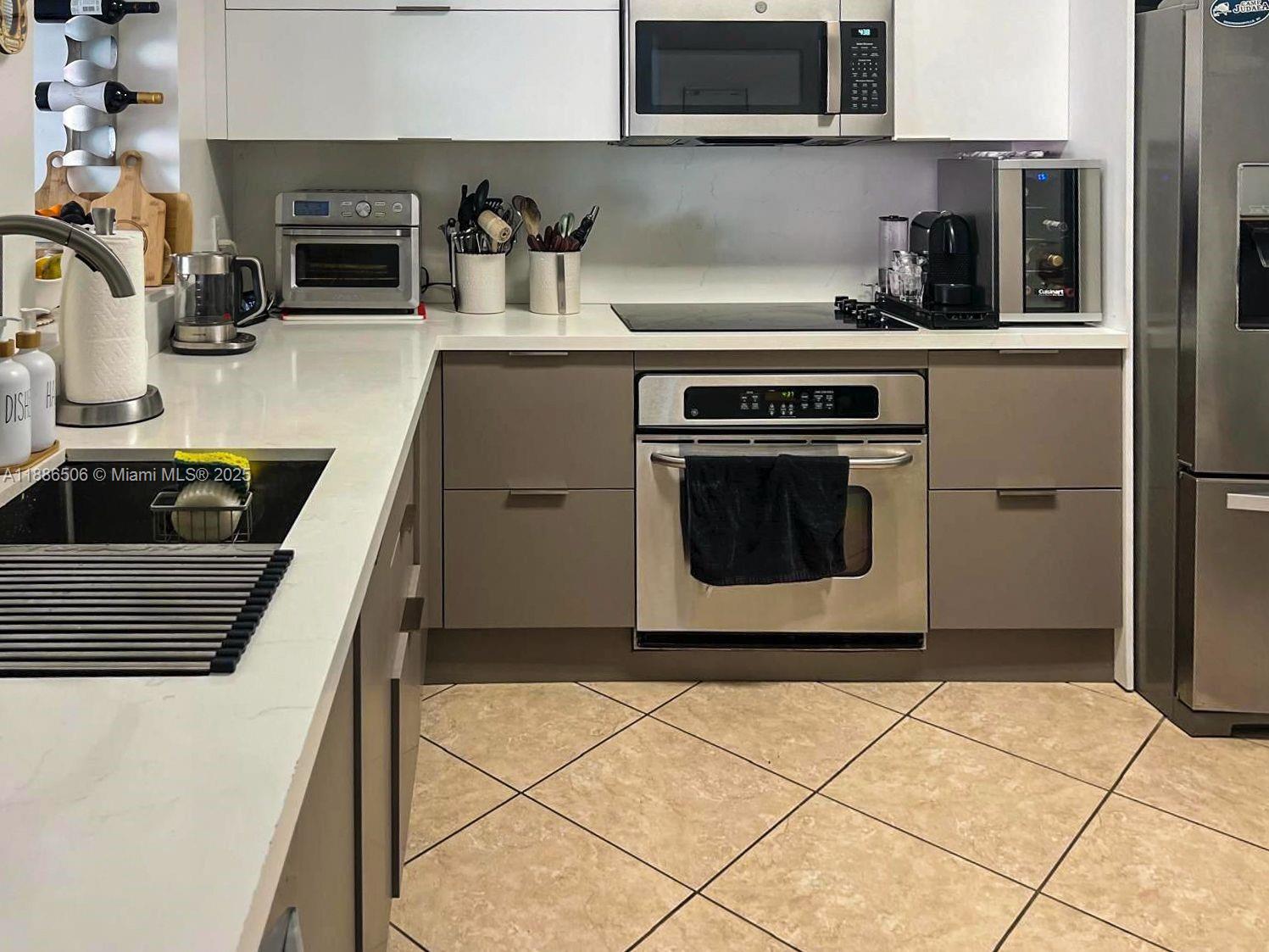 AVENTURA MARINA CONDO NUM - Residential Lease