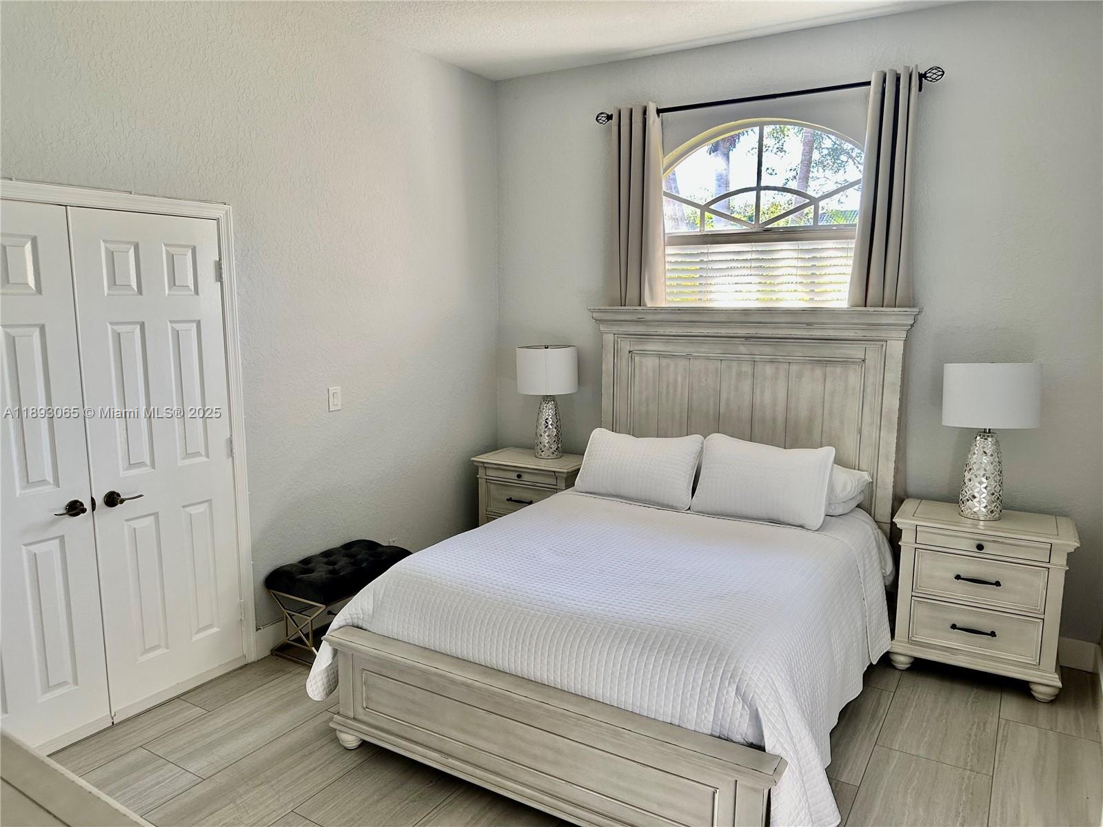 BARWICK RANCH - Residential