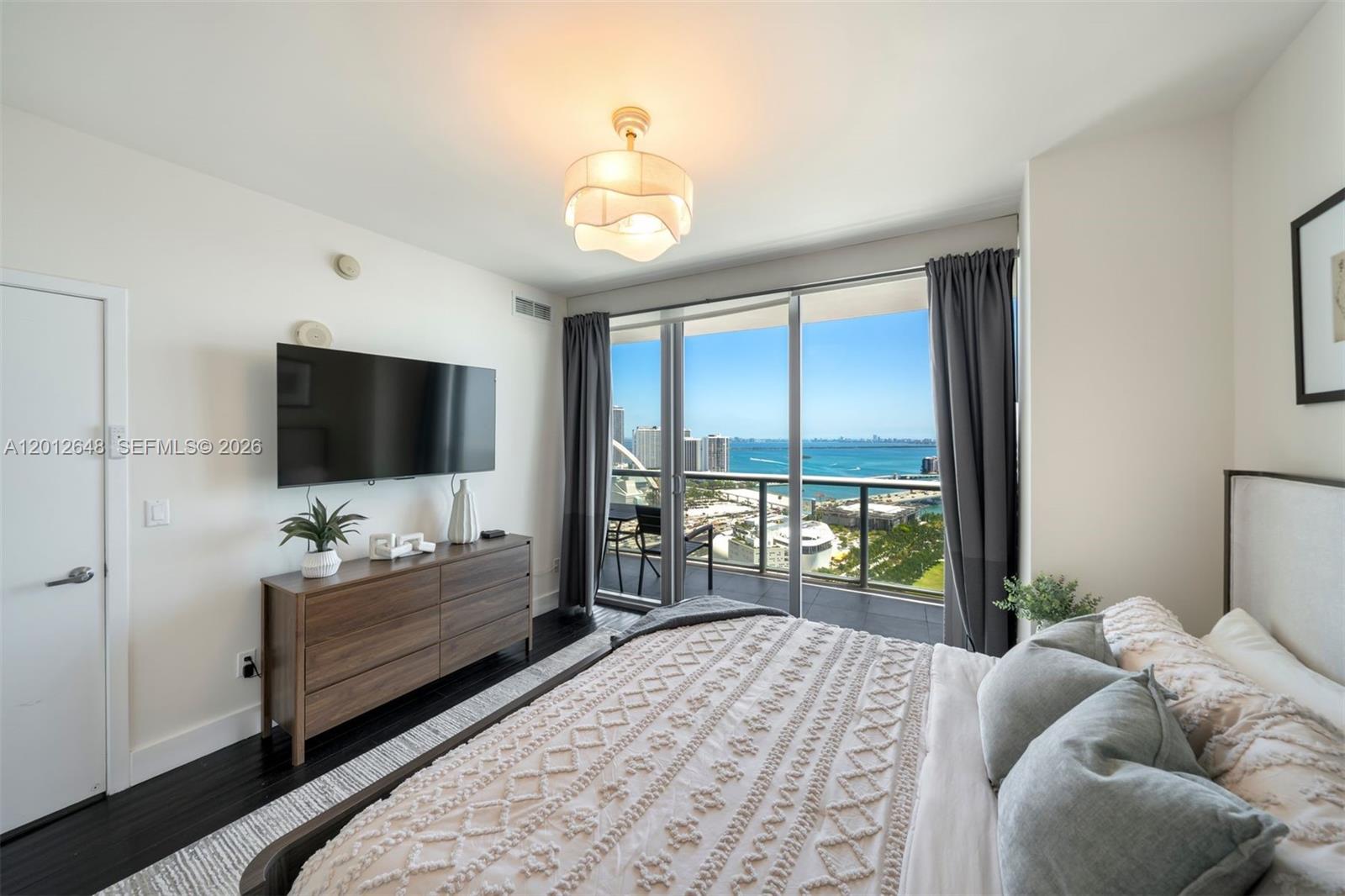 MARINABLUE CONDO - Residential Lease