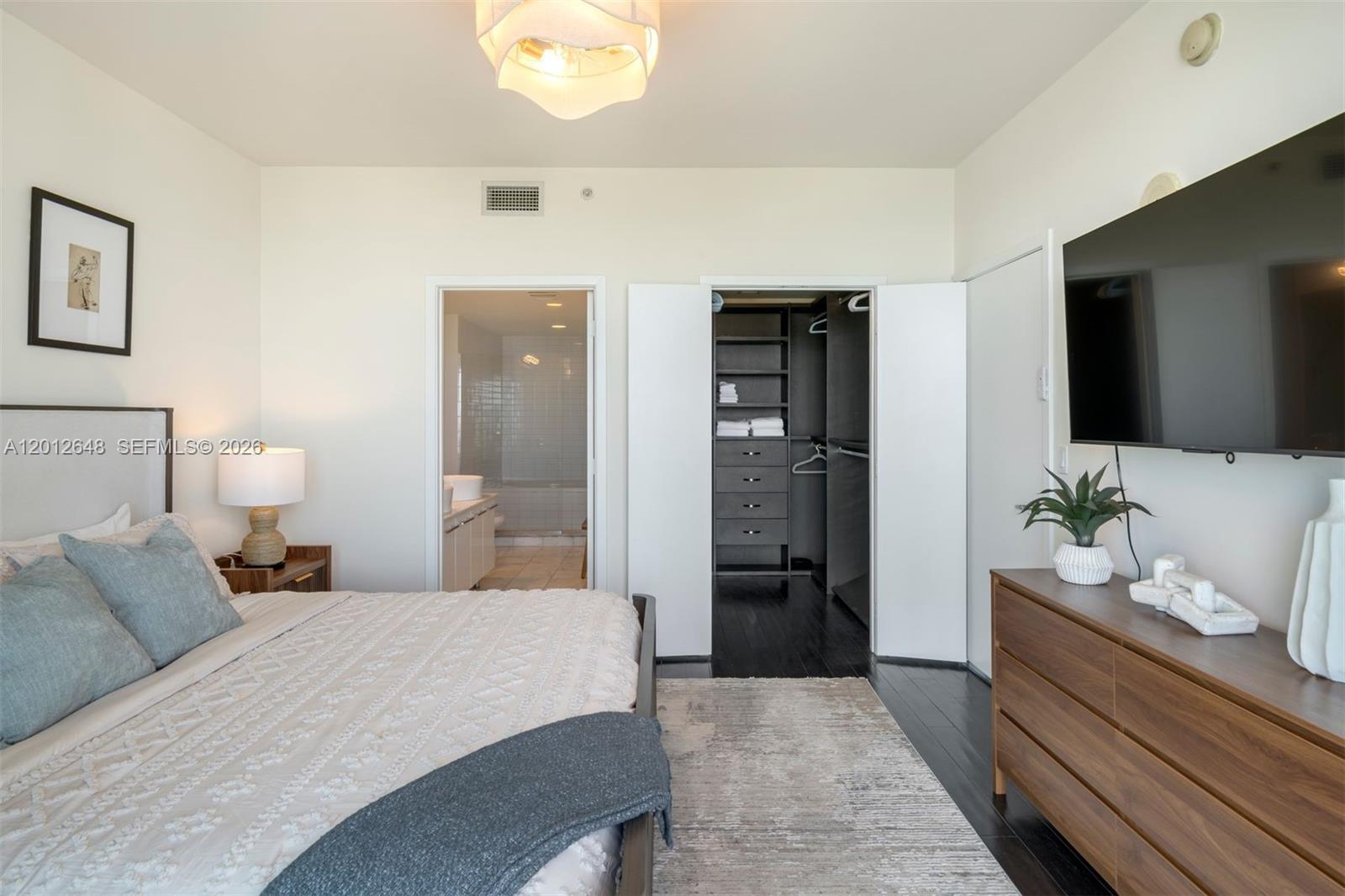 MARINABLUE CONDO - Residential Lease