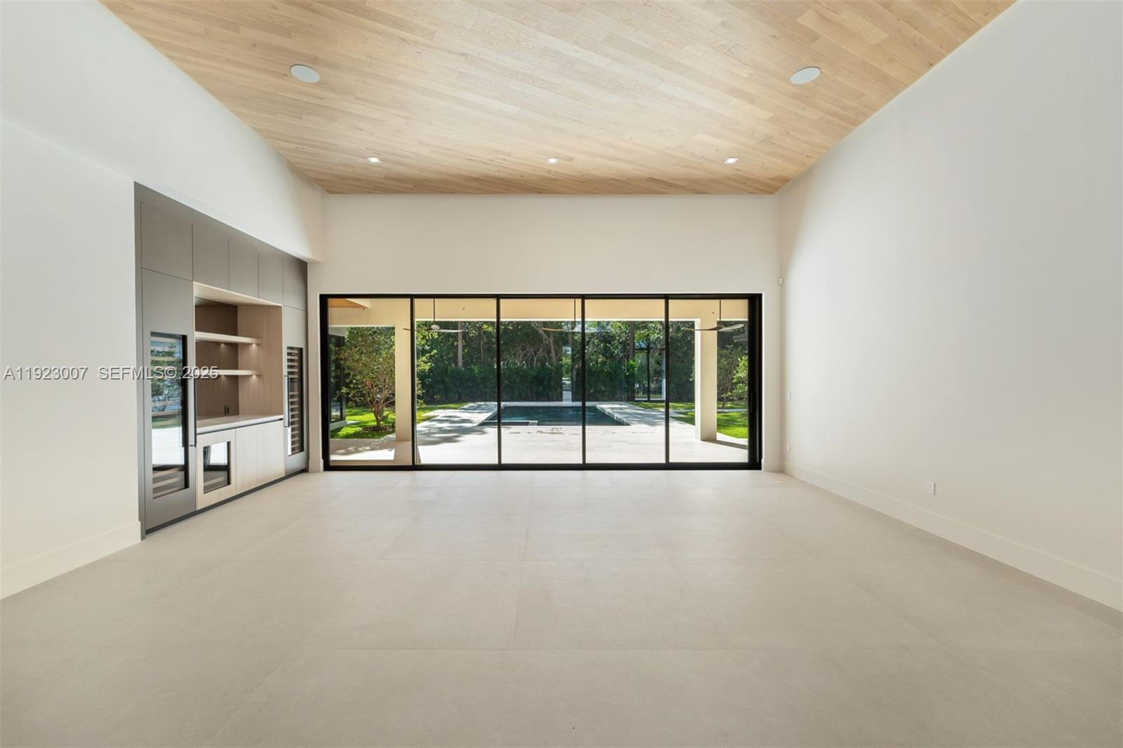 UNPLATTED - Residential