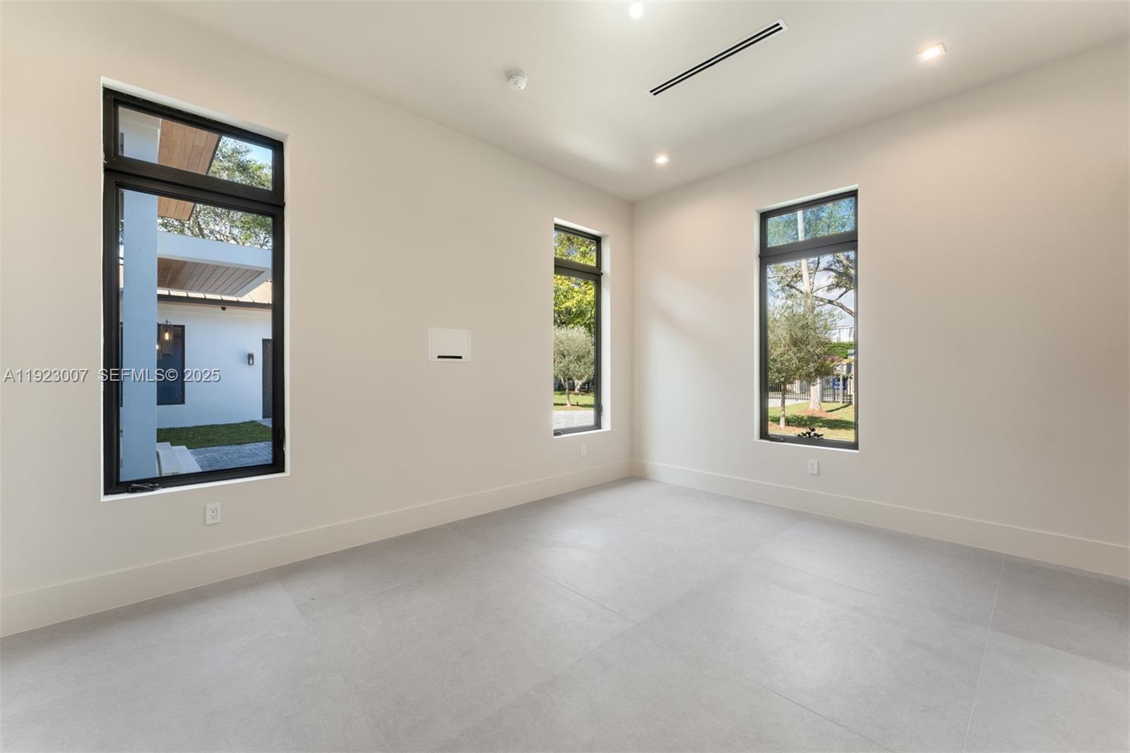 UNPLATTED - Residential