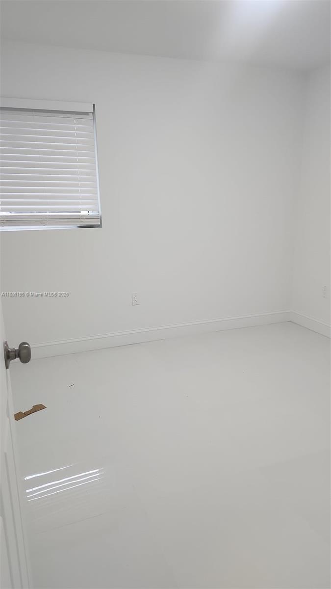 INVERNESS VILLAGE ONE CON - Residential Lease