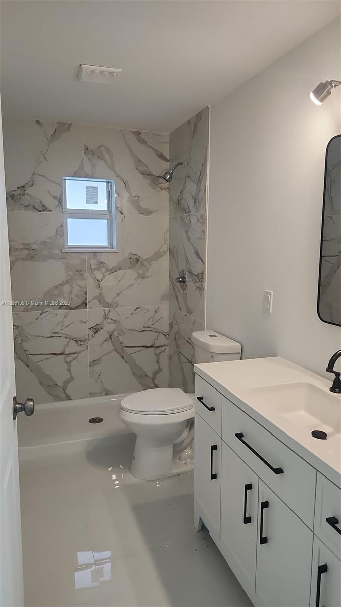 INVERNESS VILLAGE ONE CON - Residential Lease