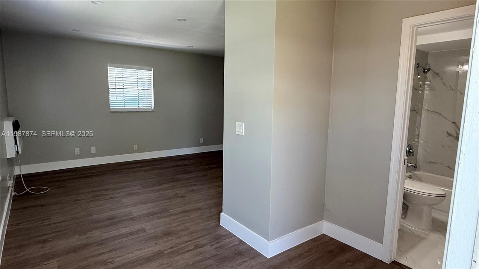 MONTICELLO PARK AMENDED P - Residential Lease