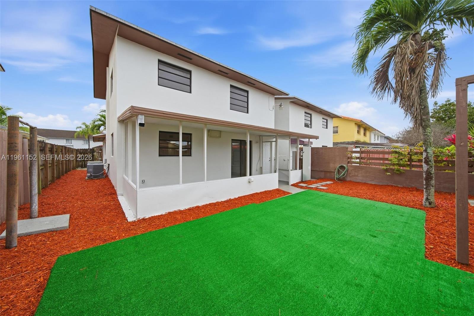 TWIN ROSE CONDO III 10/3 - Residential Lease