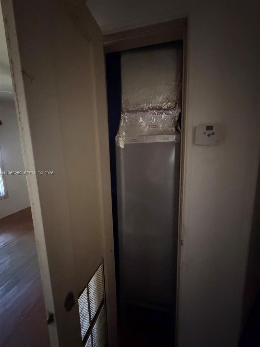 DURHAM VILLAGE - Residential