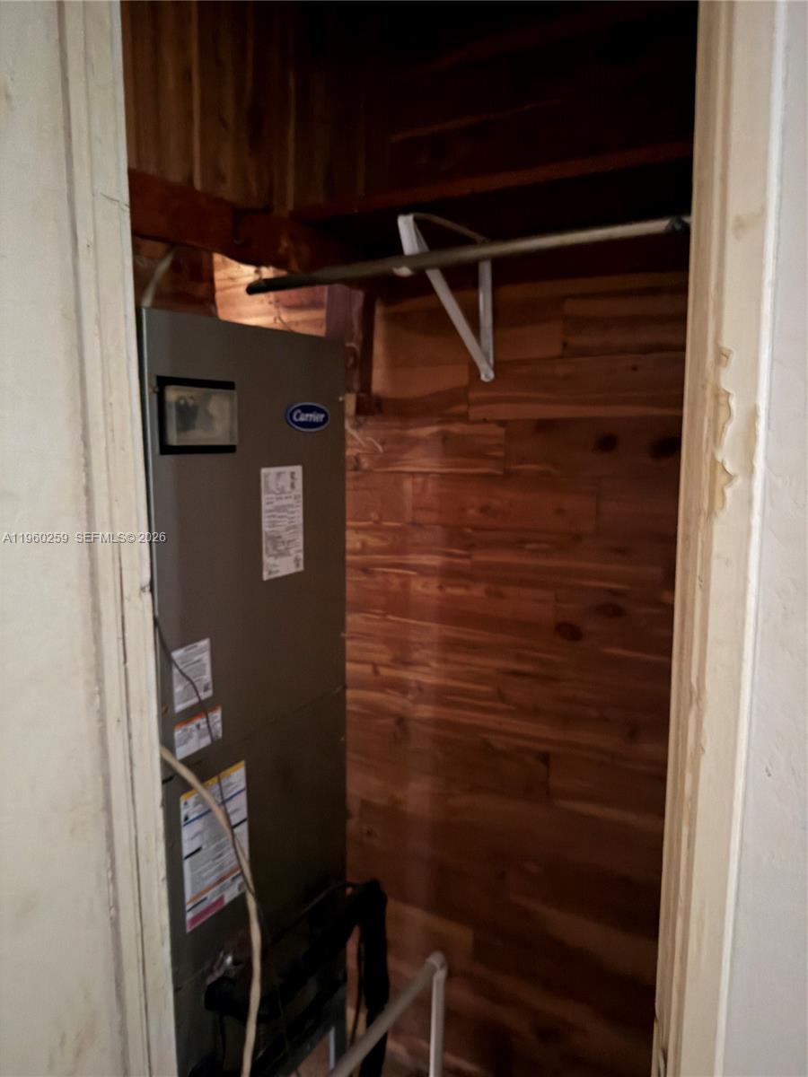 DURHAM VILLAGE - Residential