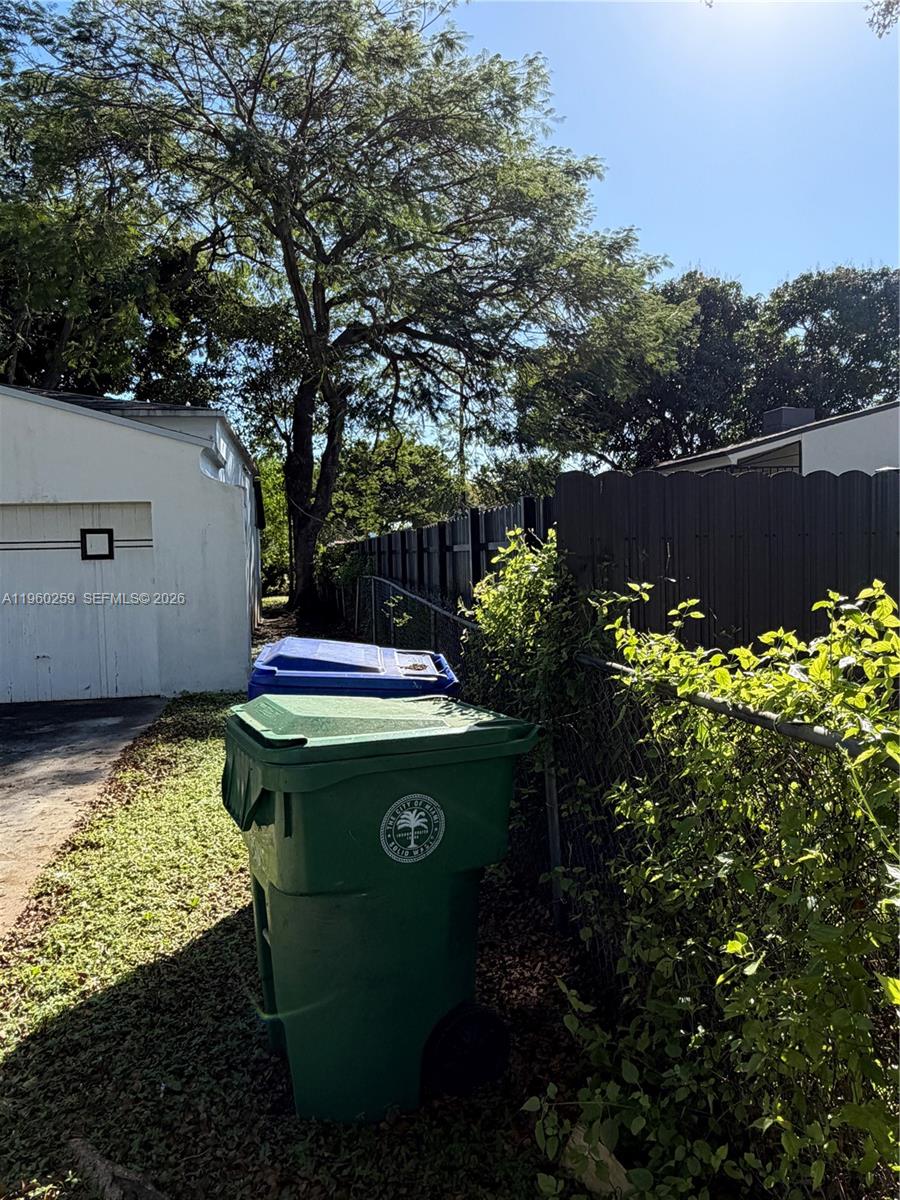 DURHAM VILLAGE - Residential