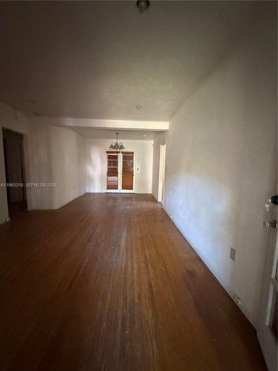 DURHAM VILLAGE - Residential