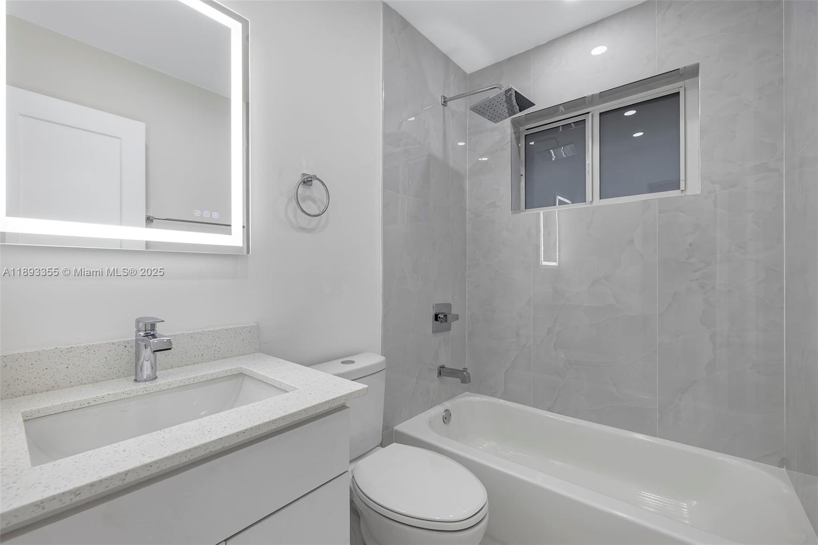 REALSITE EST SEC 4 - Residential