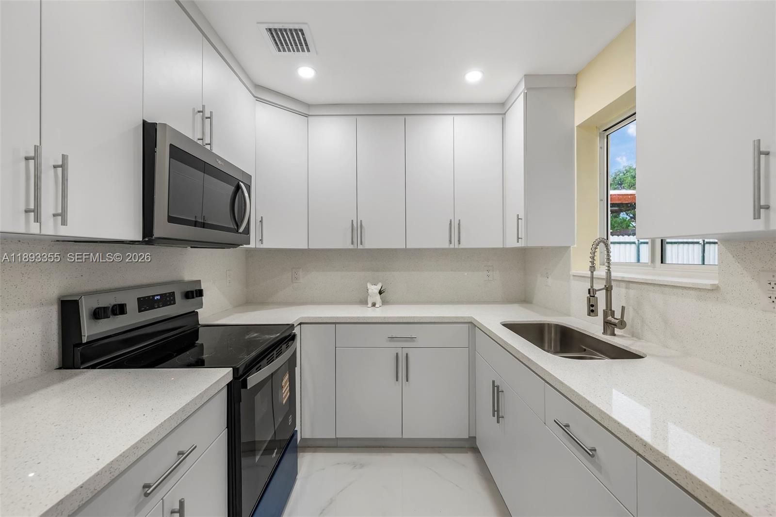 REALSITE EST SEC 4 - Residential