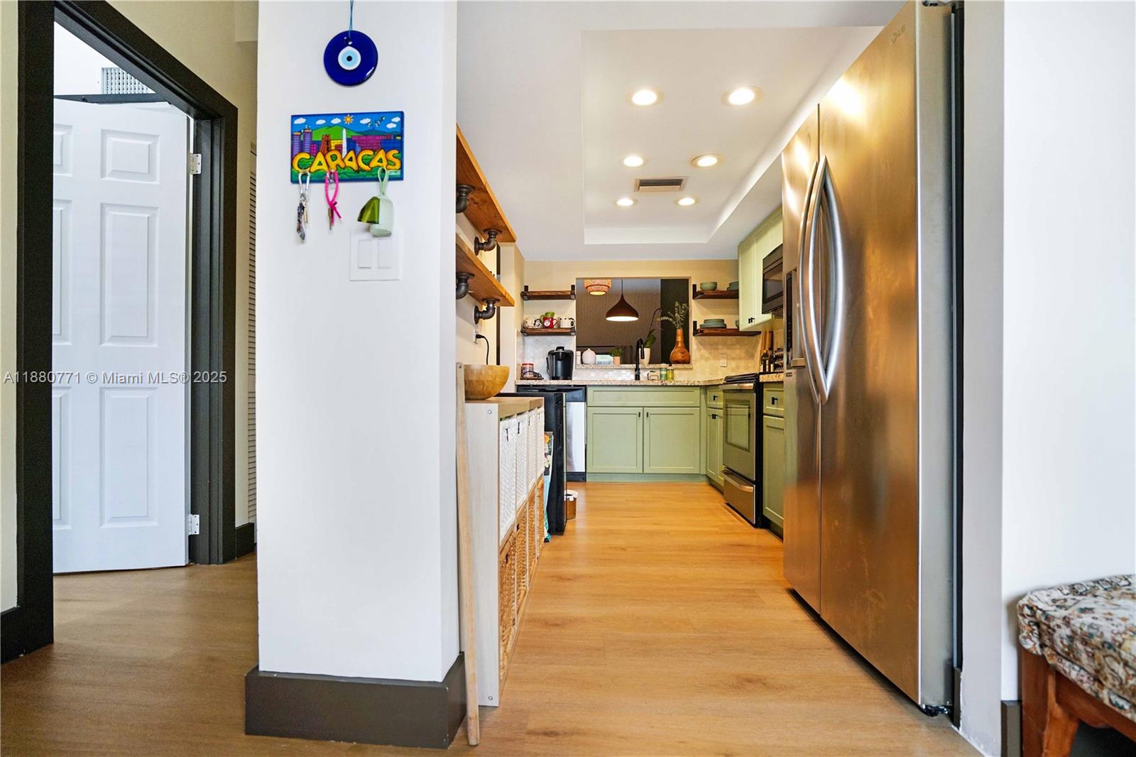 PINE ISLAND LAKES TOWNHOM - Residential