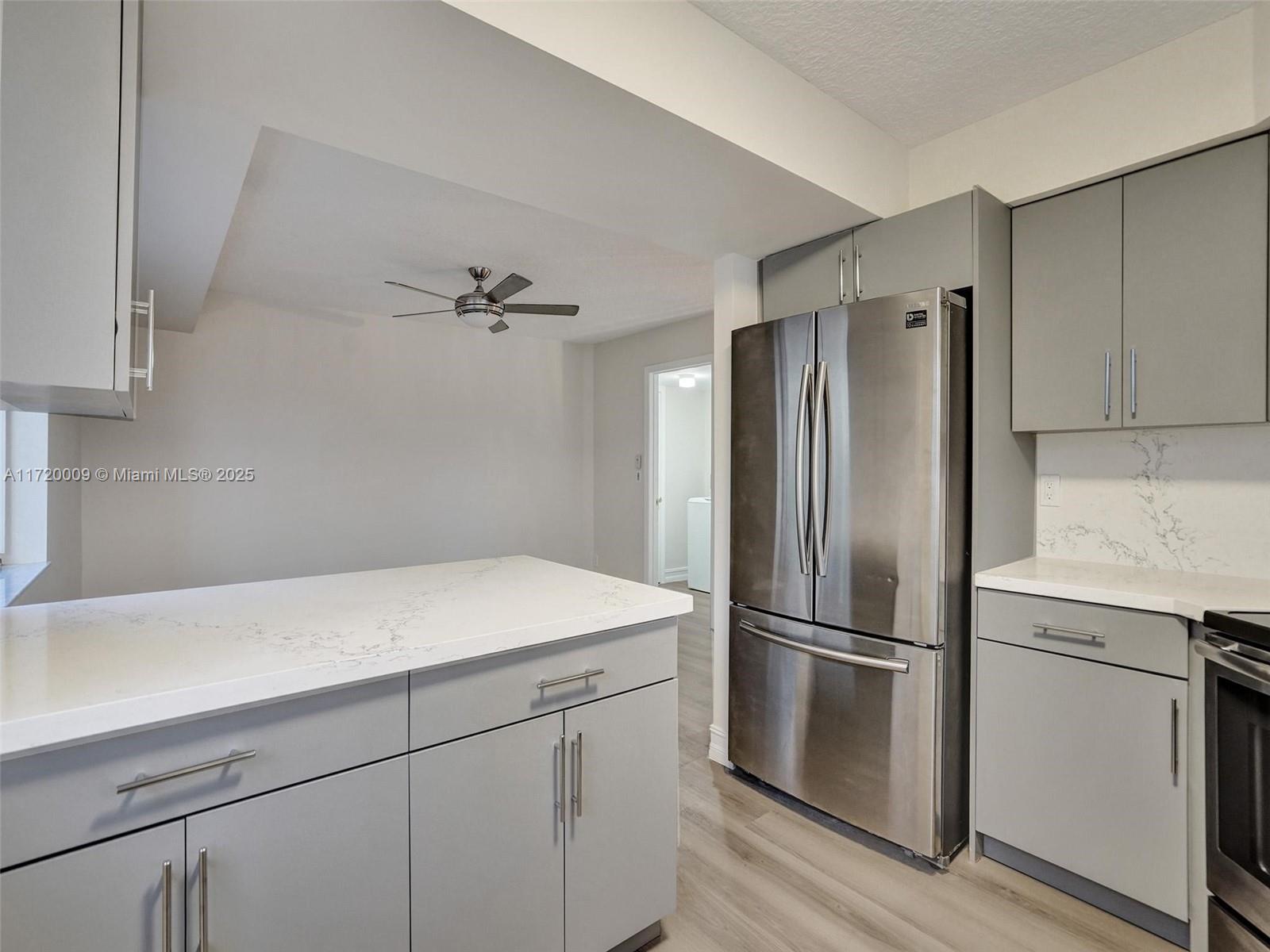 U S LEND LEASE PLAT NO ON - Residential