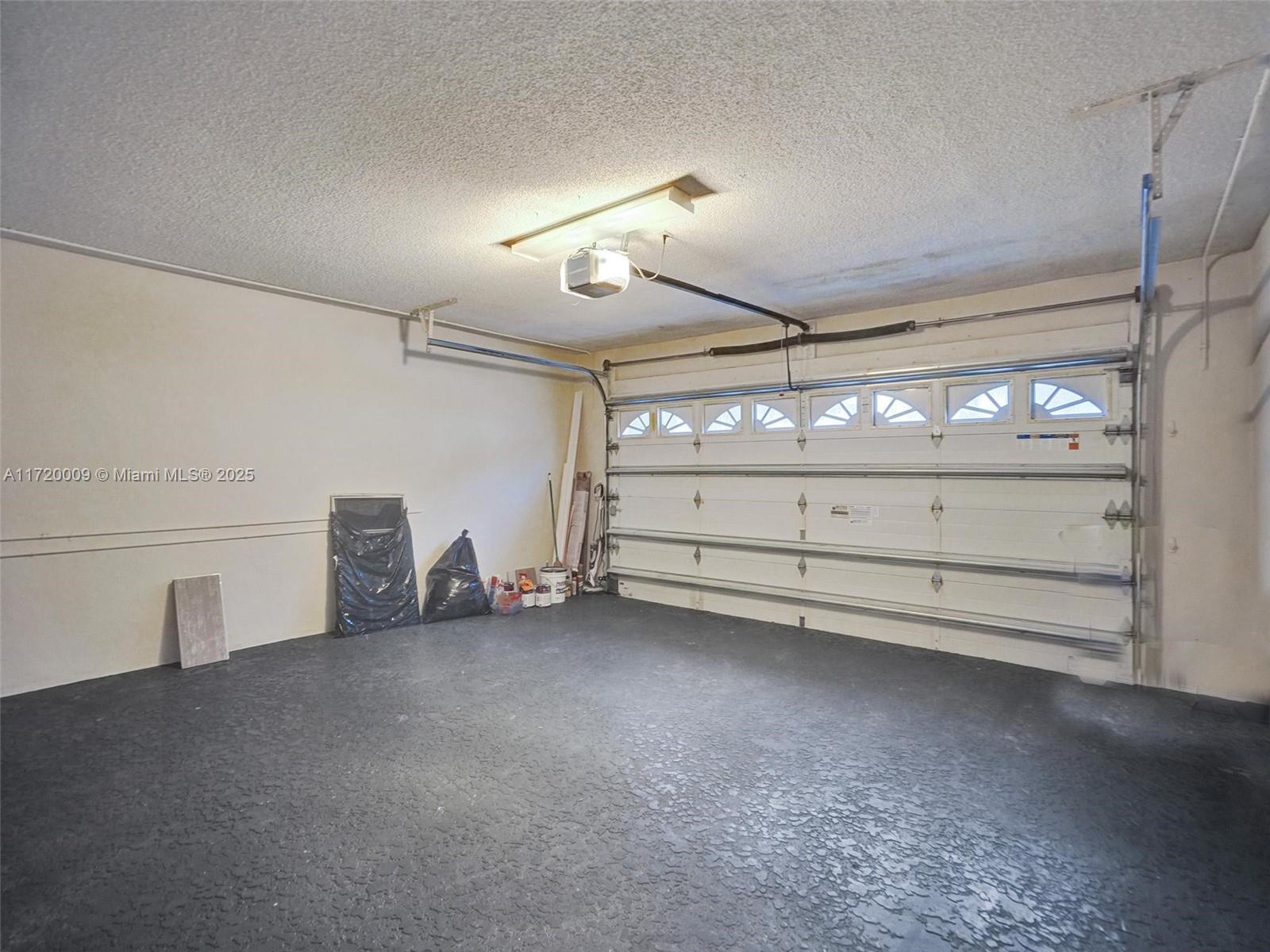 U S LEND LEASE PLAT NO ON - Residential