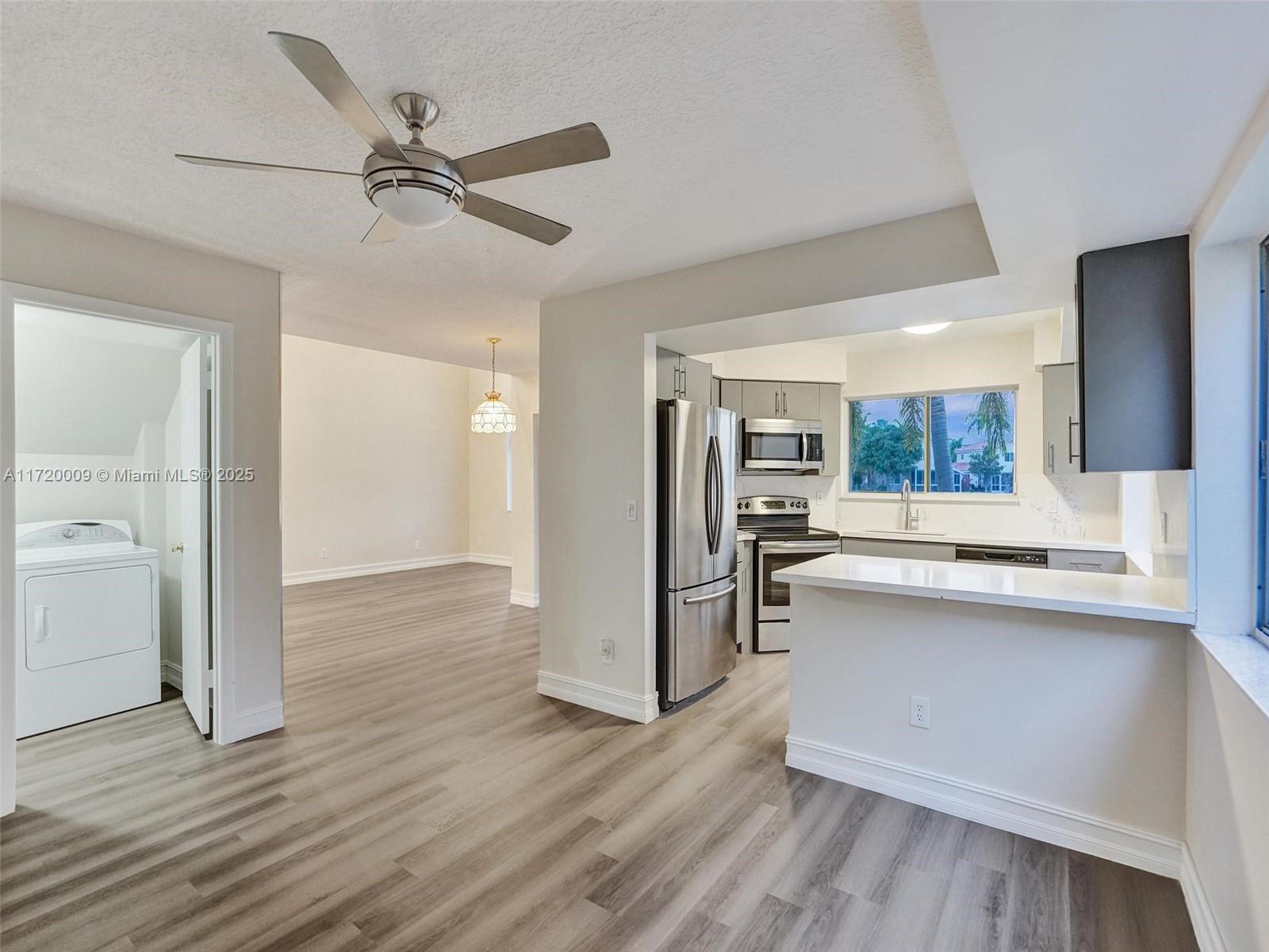 U S LEND LEASE PLAT NO ON - Residential