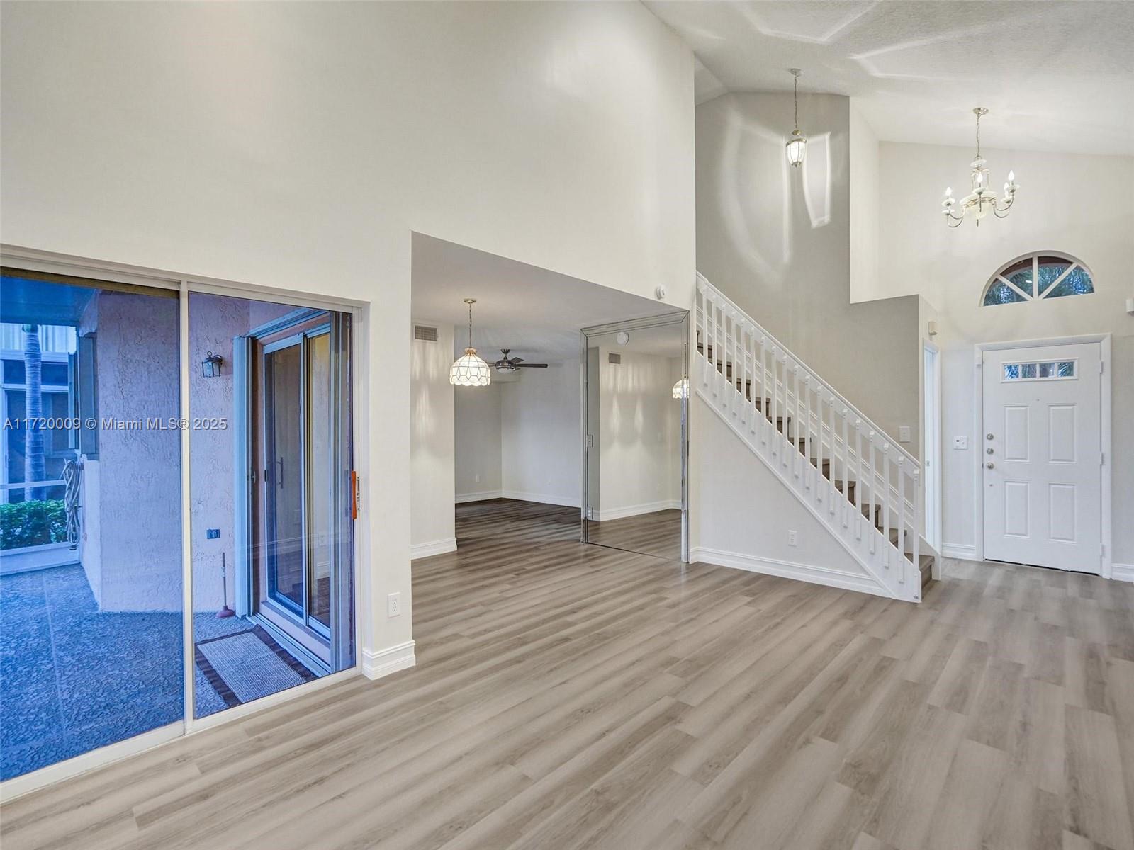 U S LEND LEASE PLAT NO ON - Residential