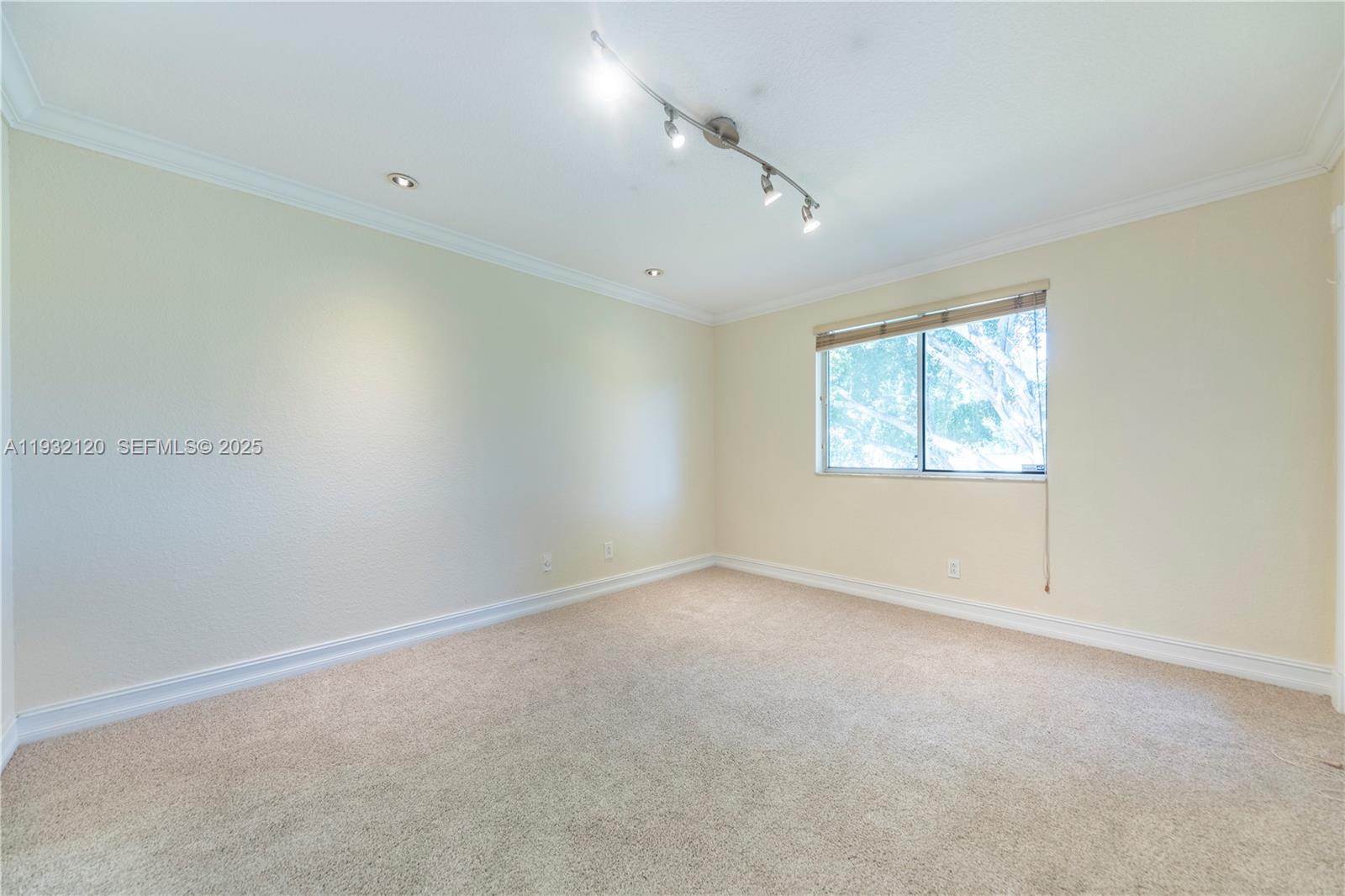 NAPOLI GARDENS AT CORAL S - Residential Lease