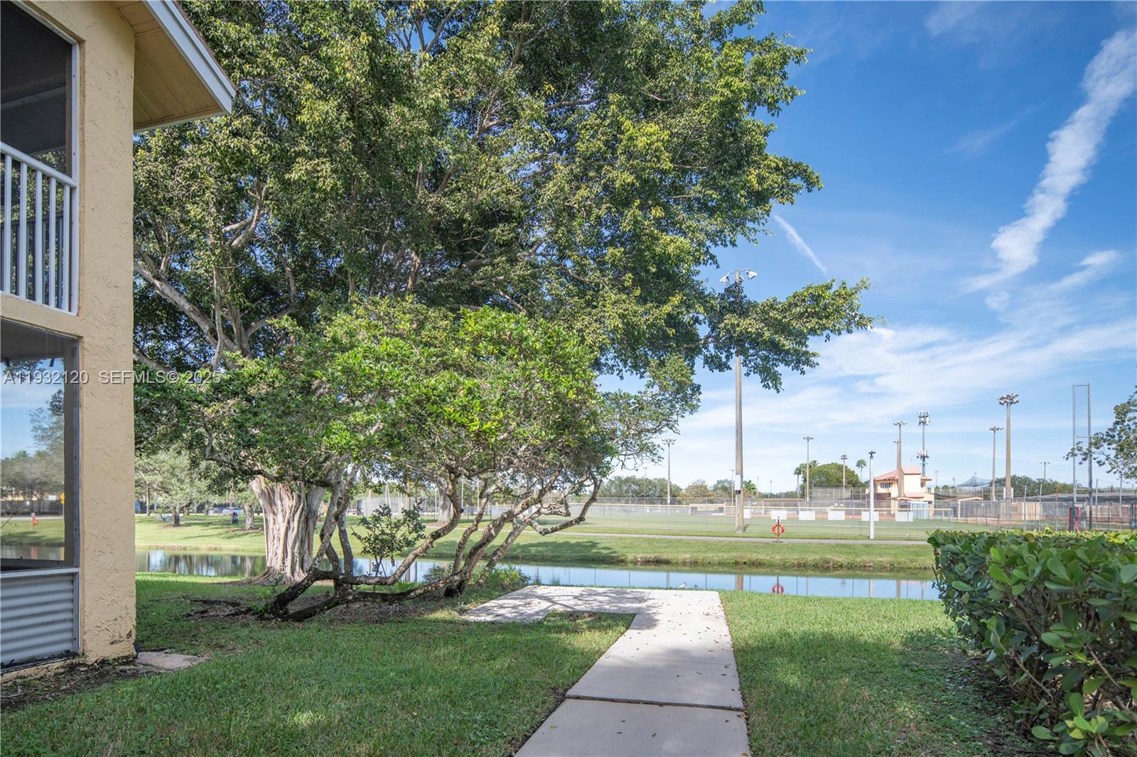 NAPOLI GARDENS AT CORAL S - Residential Lease