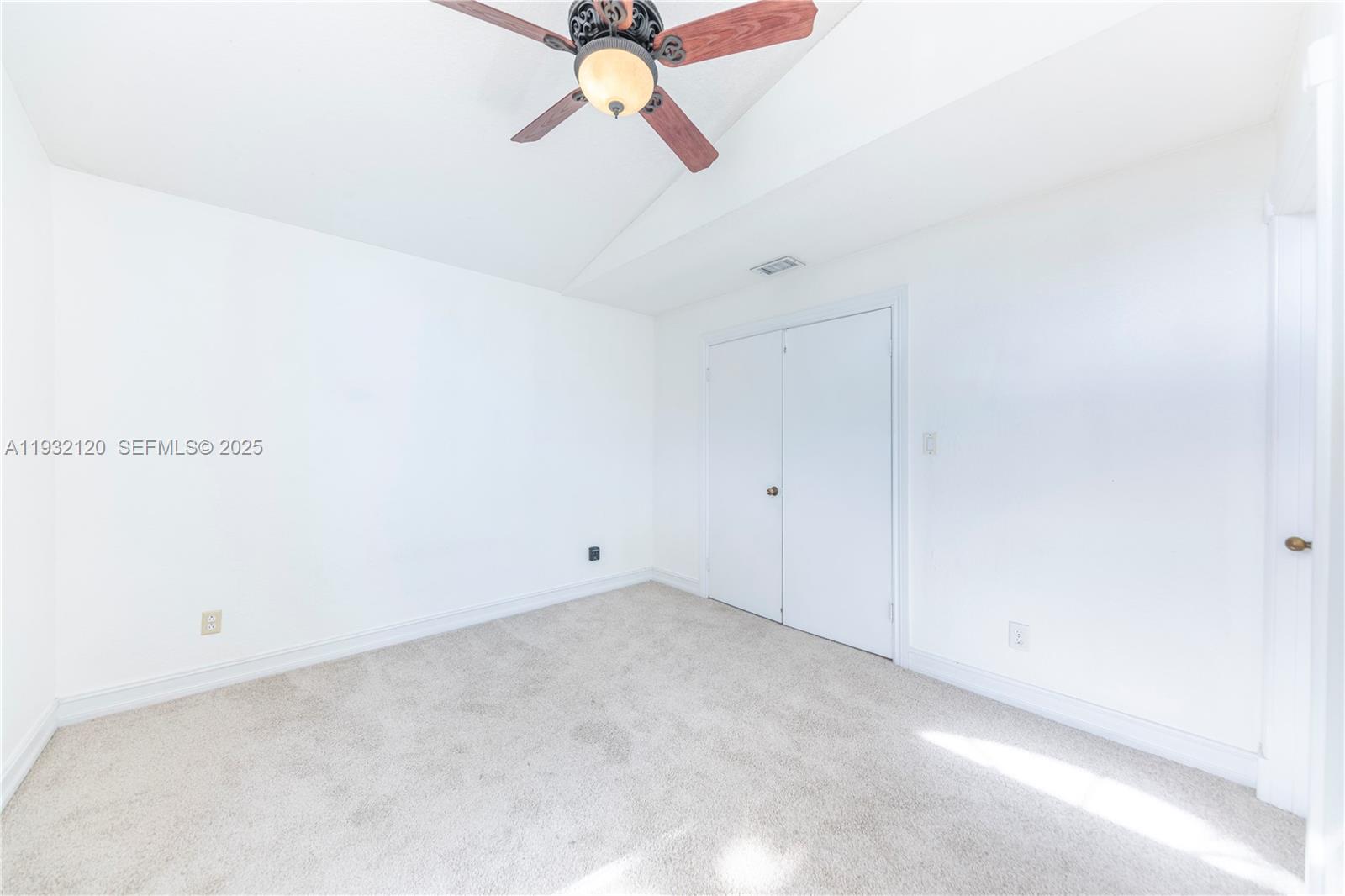 NAPOLI GARDENS AT CORAL S - Residential Lease