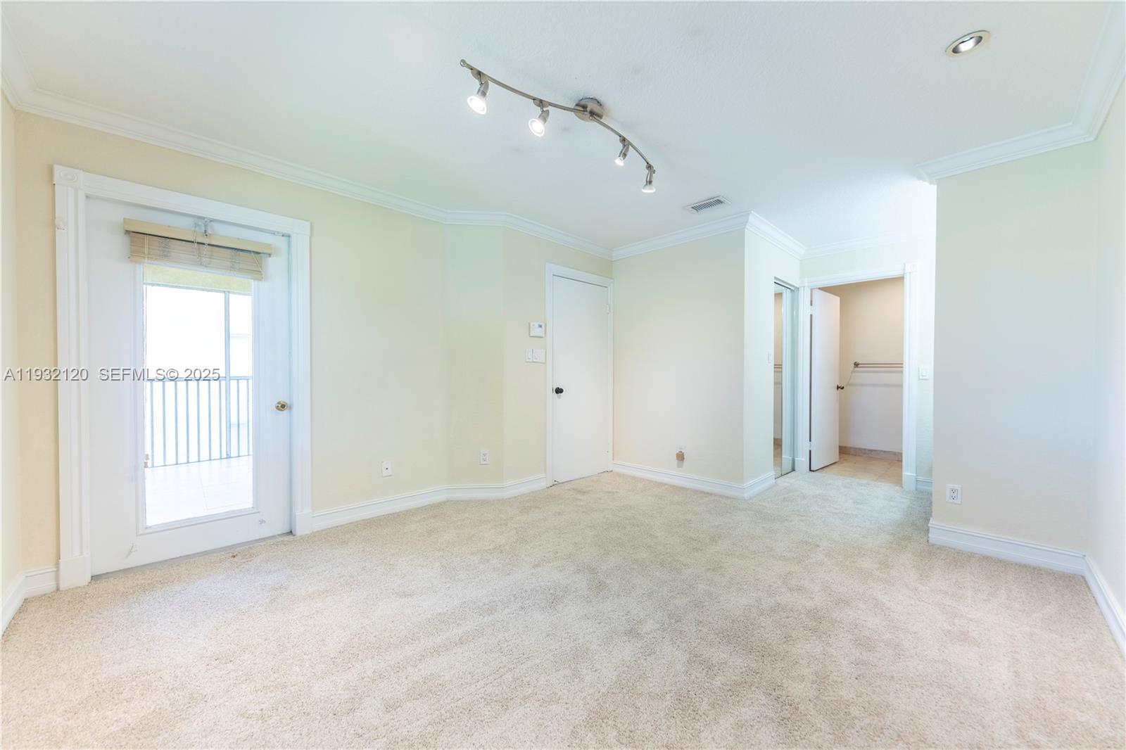 NAPOLI GARDENS AT CORAL S - Residential Lease