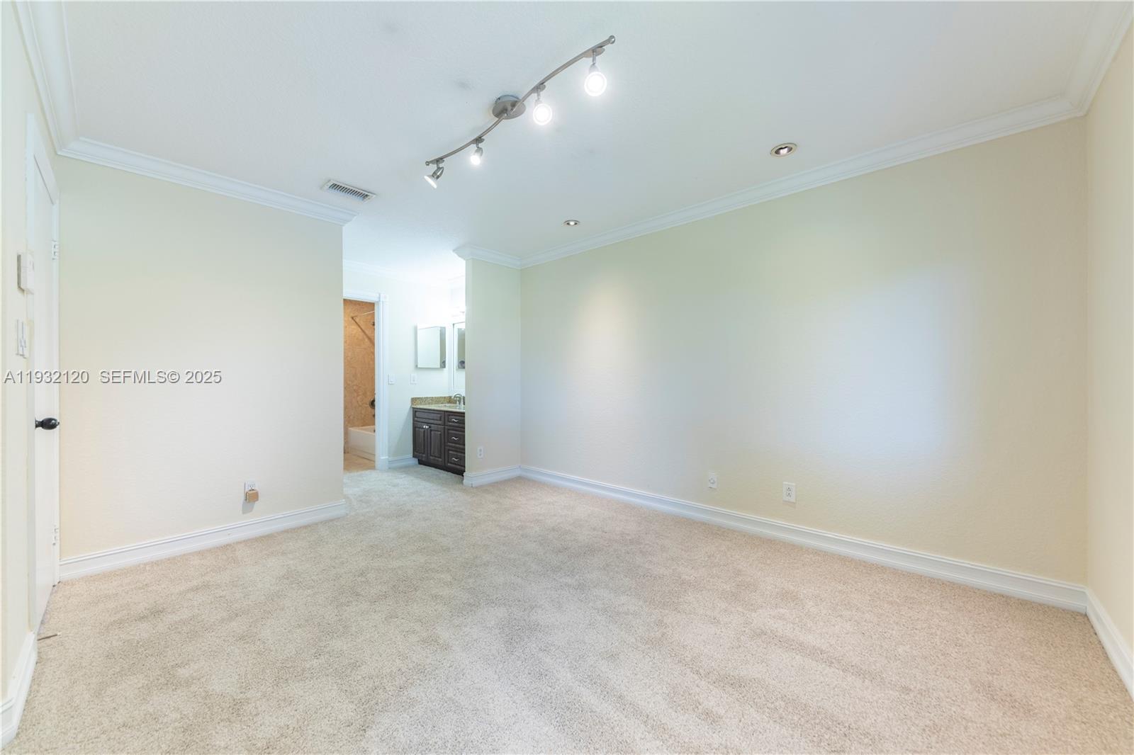 NAPOLI GARDENS AT CORAL S - Residential Lease