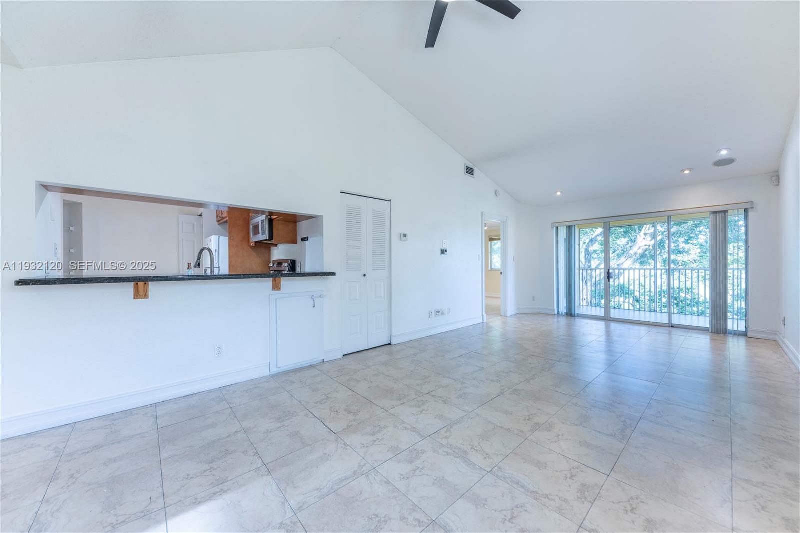 NAPOLI GARDENS AT CORAL S - Residential Lease