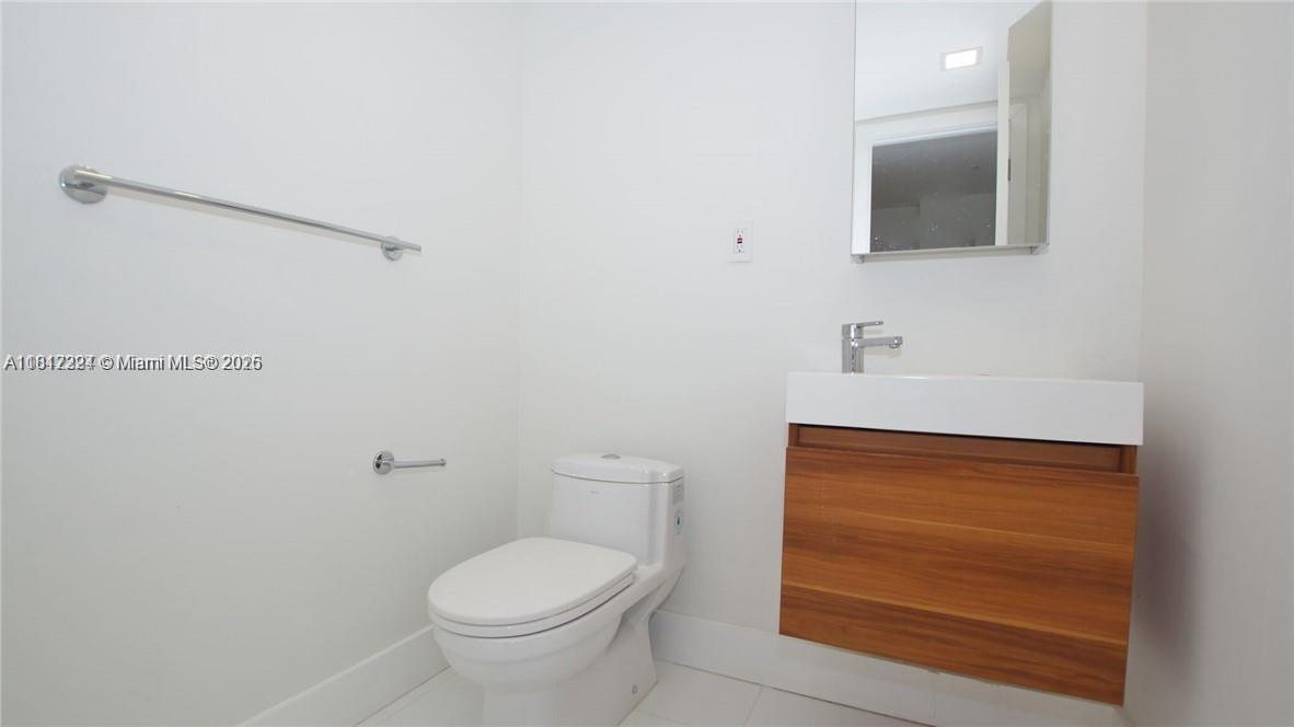 OCEANVIEW BUILDING A COND - Residential