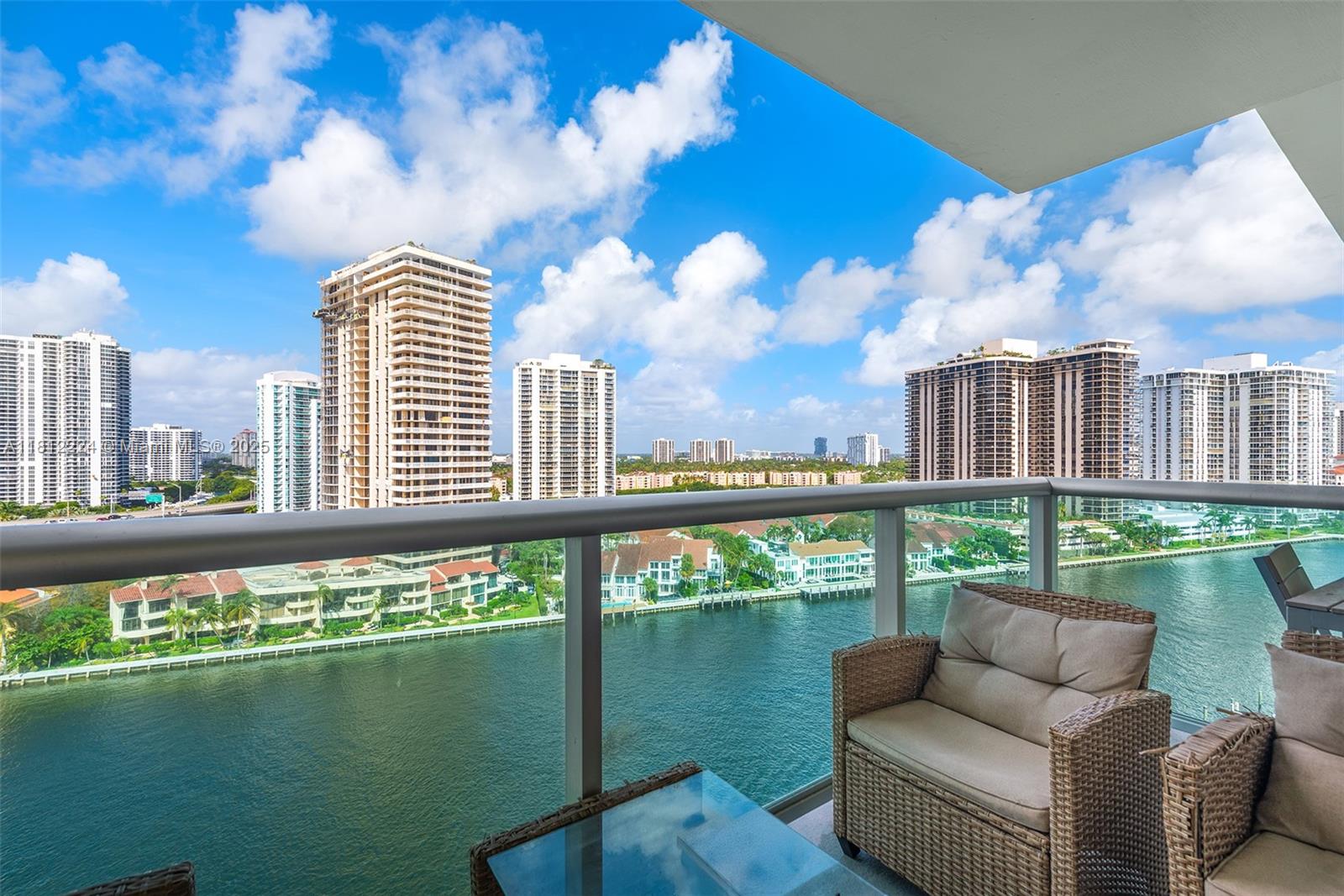 OCEANVIEW BUILDING A COND - Residential