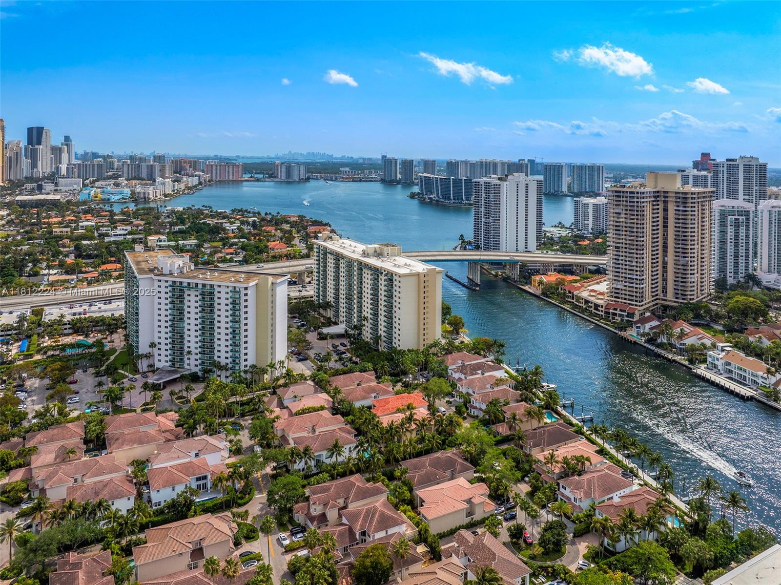 OCEANVIEW BUILDING A COND - Residential