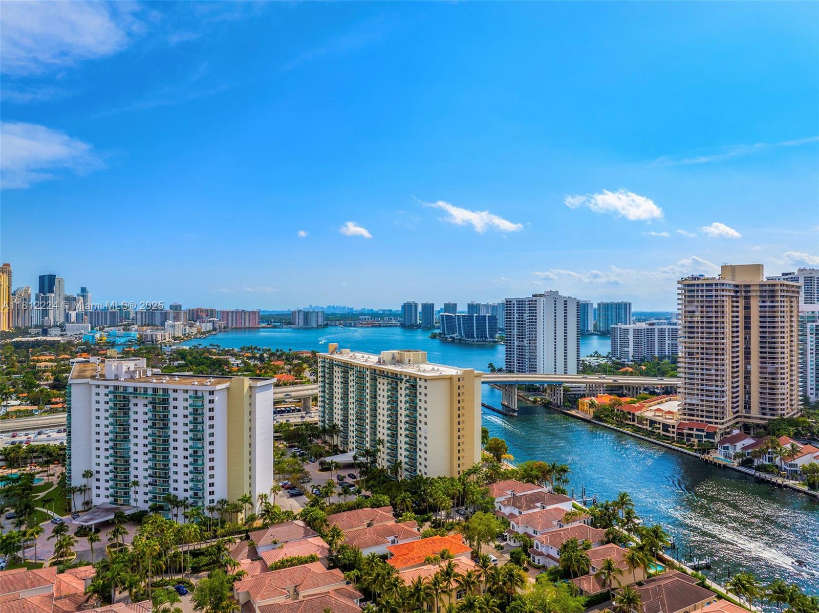 OCEANVIEW BUILDING A COND - Residential