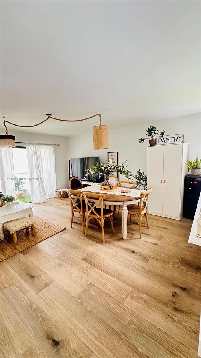 RACQUET CLUB APARTMENTS A - Residential