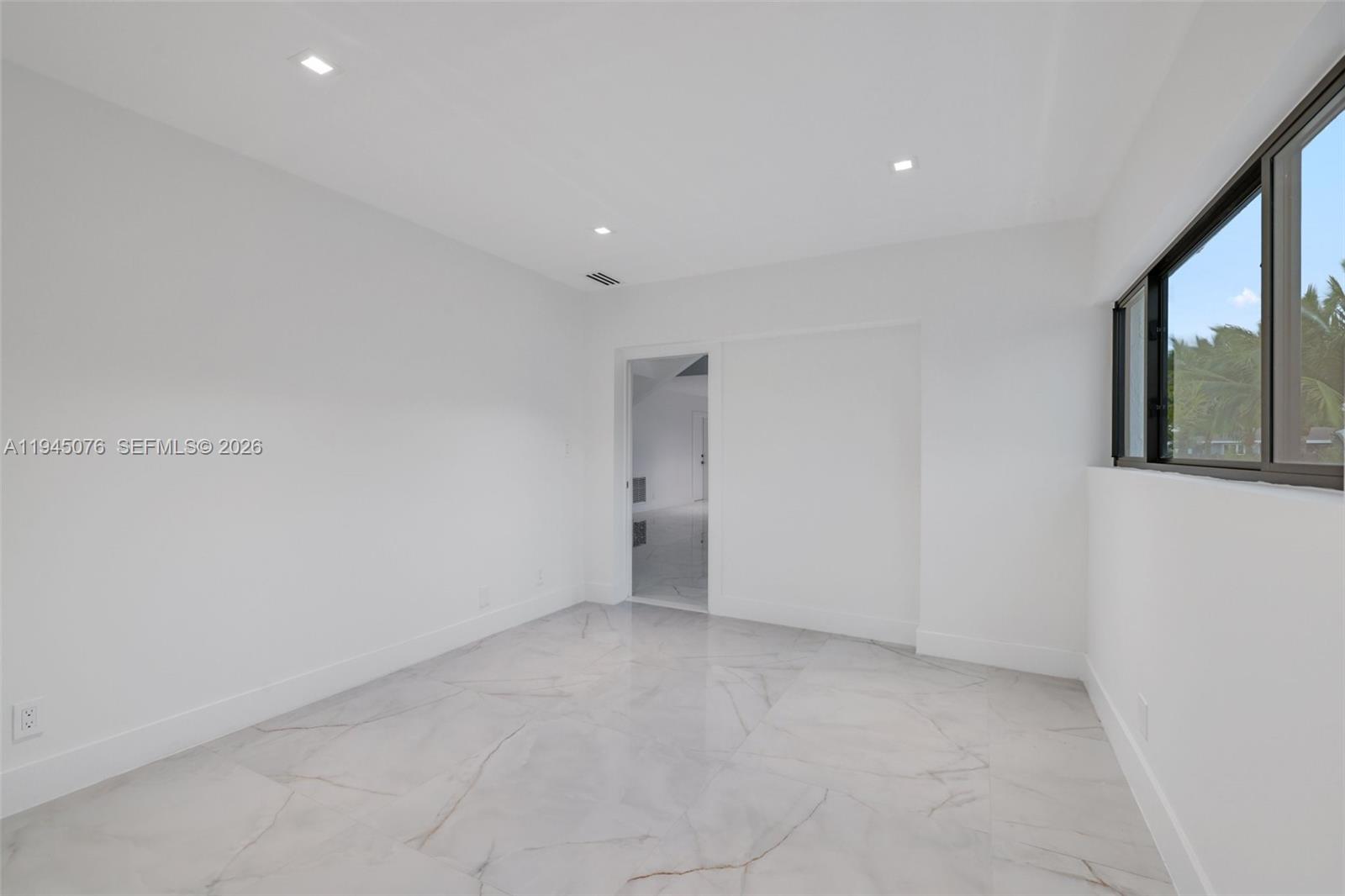 SNUG HARBOR SEC TWO - Residential