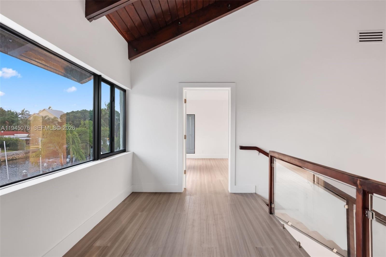 SNUG HARBOR SEC TWO - Residential