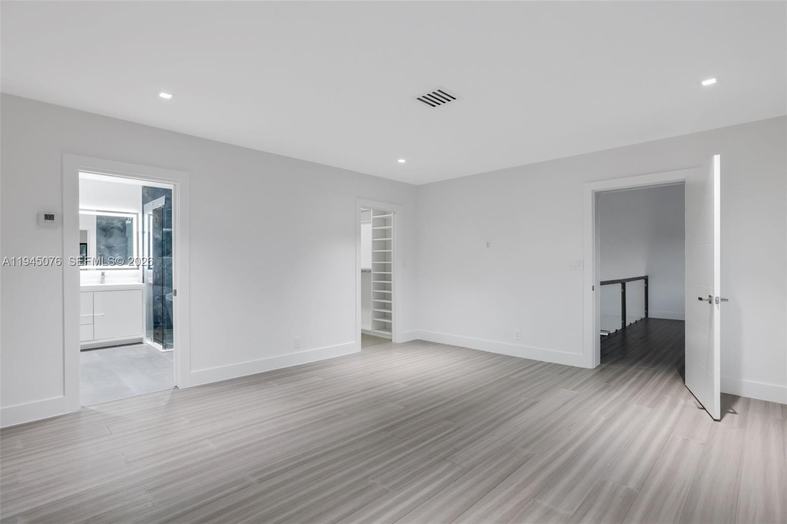 SNUG HARBOR SEC TWO - Residential