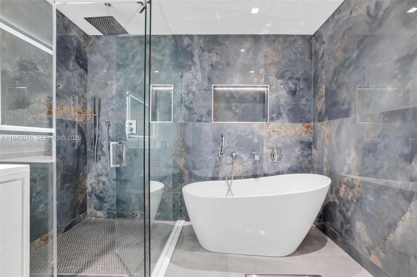 SNUG HARBOR SEC TWO - Residential